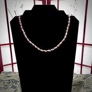 ☃️ Vintage 90s Beaded Necklace